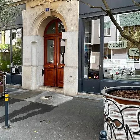 Quartier De Plainpalais * Geneva